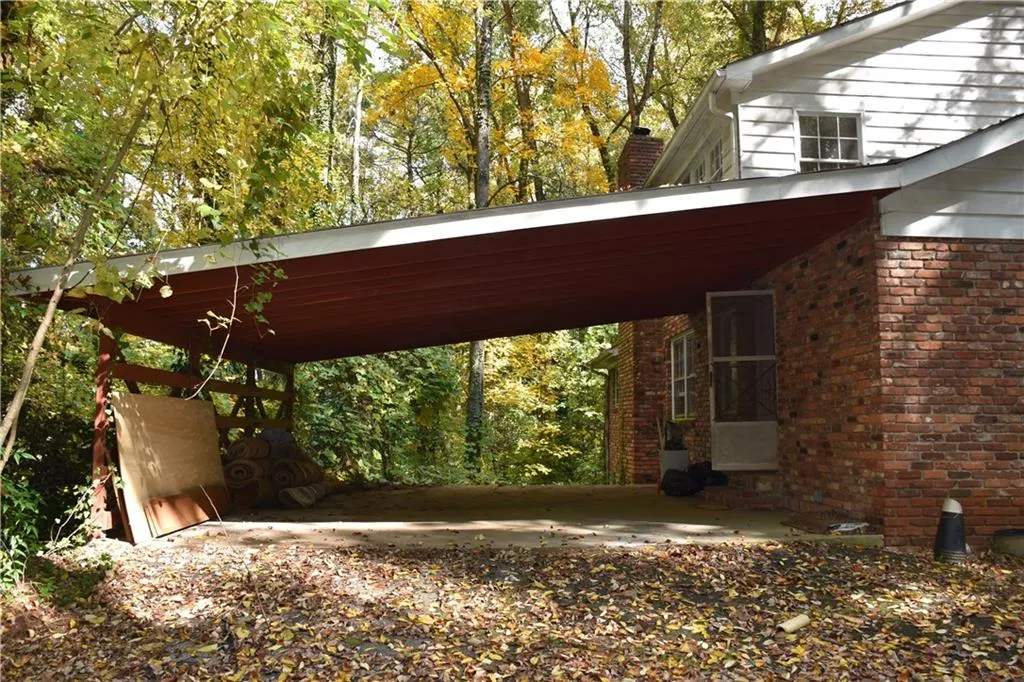 5664 Colton Drive, Atlanta, Georgia 30342, 4 Bedrooms Bedrooms, ,2 BathroomsBathrooms,Residential,Sold,5664 Colton Drive,5931063