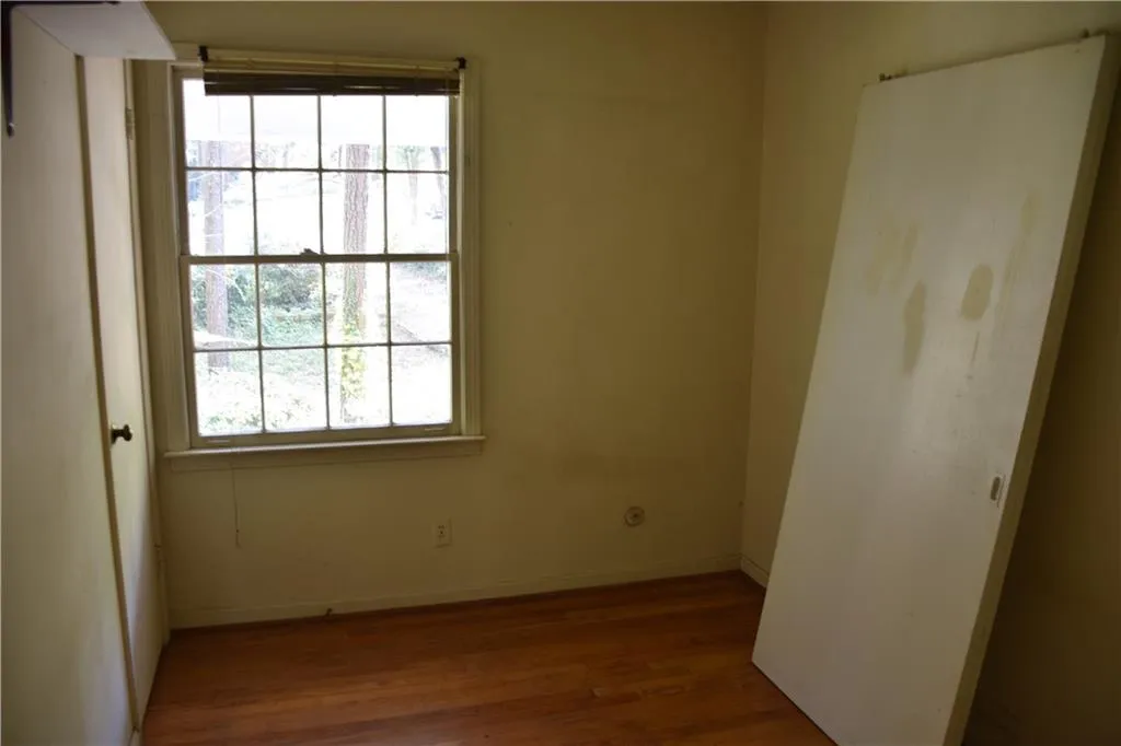 5664 Colton Drive, Atlanta, Georgia 30342, 4 Bedrooms Bedrooms, ,2 BathroomsBathrooms,Residential,Sold,5664 Colton Drive,5931063