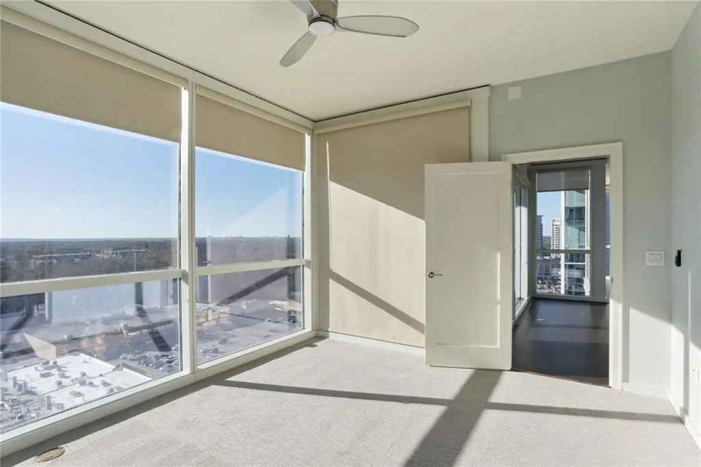 3325 Peachtree Road Ne Unit 1502, Atlanta, Georgia 30326, 2 Bedrooms Bedrooms, ,3 BathroomsBathrooms,Residential,Sold,3325 Peachtree Road Ne Unit 1502,7522200
