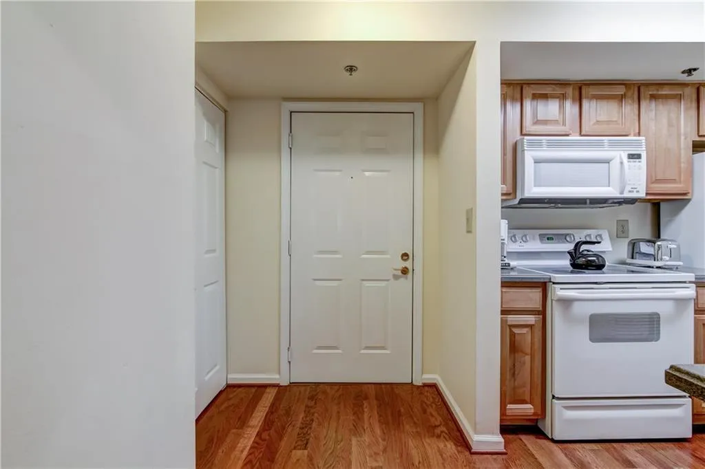 795 Hammond Drive Unit 503, Atlanta, Georgia 30328, 1 Bedroom Bedrooms, ,1 BathroomBathrooms,Residential,Sold,795 Hammond Drive Unit 503,6012035