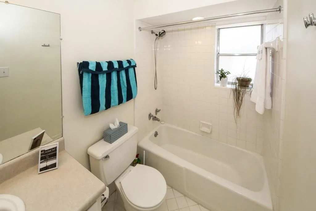 346 Carpenter Drive Unit 37, Sandy Springs, Georgia 30328, 2 Bedrooms Bedrooms, ,2 BathroomsBathrooms,Residential,Sold,346 Carpenter Drive Unit 37,6517744
