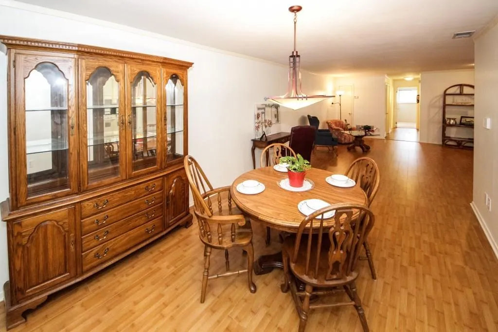 346 Carpenter Drive Unit 37, Sandy Springs, Georgia 30328, 2 Bedrooms Bedrooms, ,2 BathroomsBathrooms,Residential,Sold,346 Carpenter Drive Unit 37,6517744