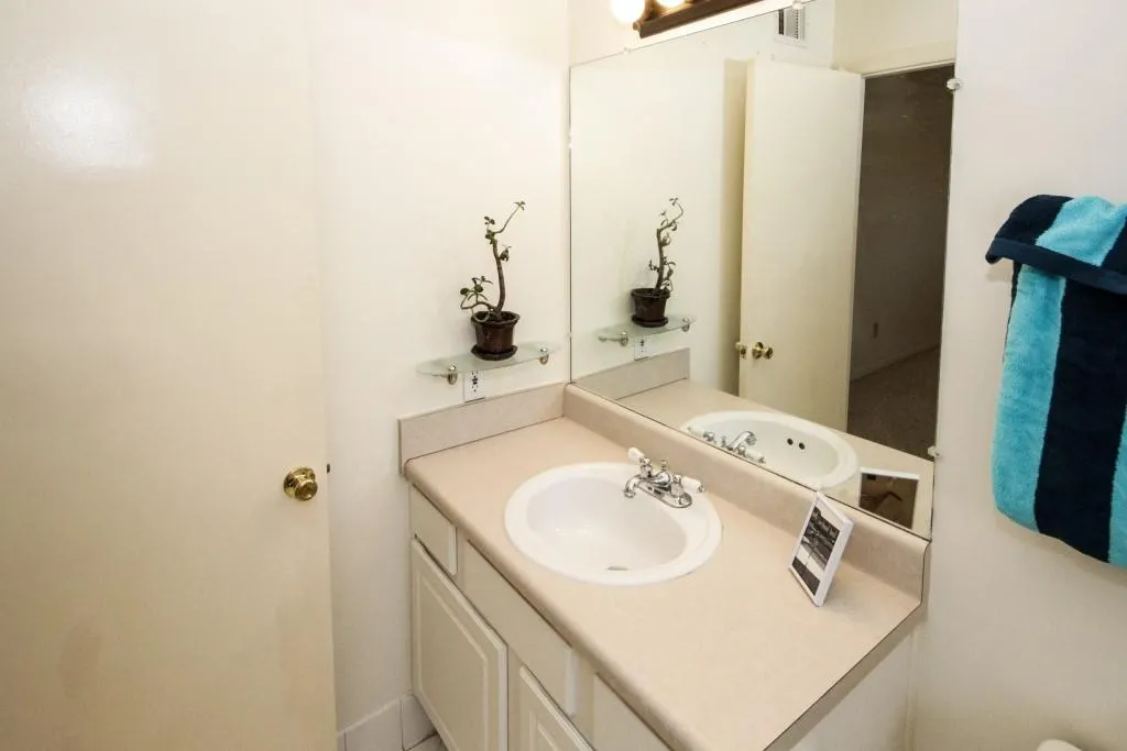 346 Carpenter Drive Unit 37, Sandy Springs, Georgia 30328, 2 Bedrooms Bedrooms, ,2 BathroomsBathrooms,Residential,Sold,346 Carpenter Drive Unit 37,6517744