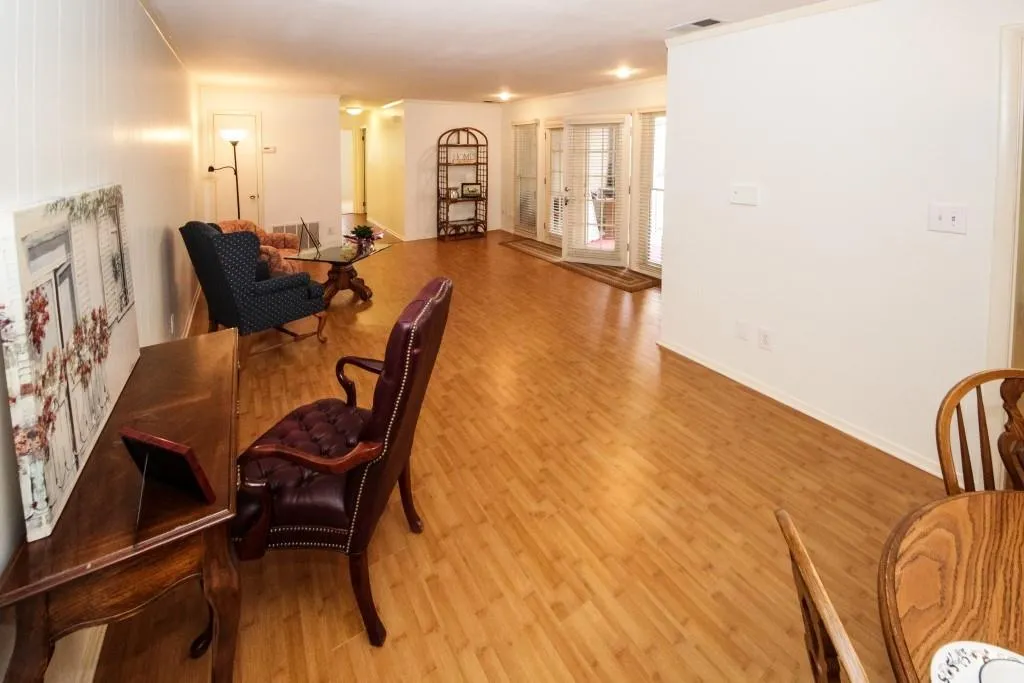 346 Carpenter Drive Unit 37, Sandy Springs, Georgia 30328, 2 Bedrooms Bedrooms, ,2 BathroomsBathrooms,Residential,Sold,346 Carpenter Drive Unit 37,6517744