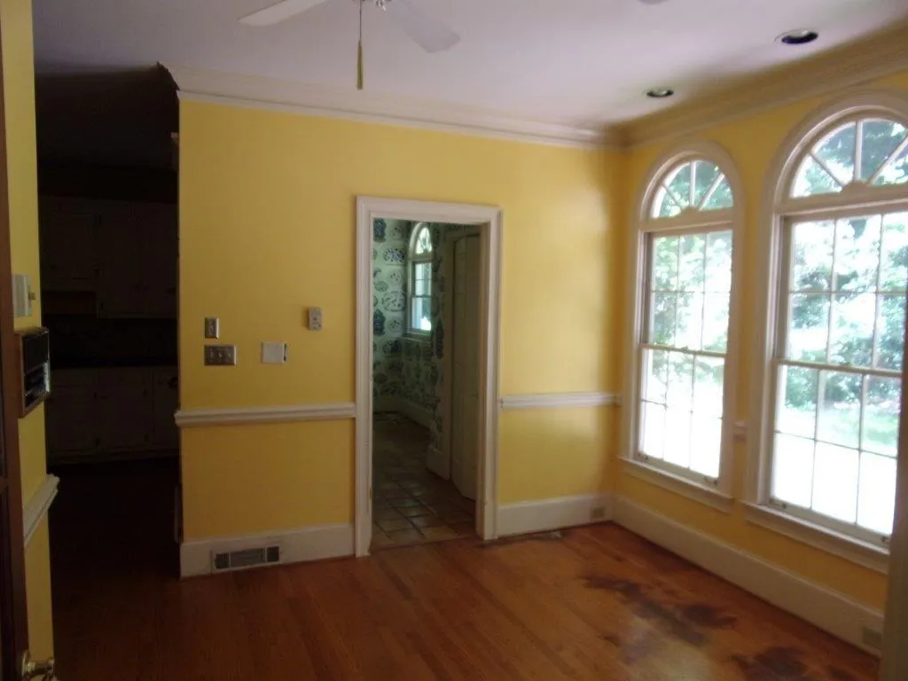 200 Aerie Court, Sandy Springs, Georgia 30350, 4 Bedrooms Bedrooms, ,4 BathroomsBathrooms,Residential,Sold,200 Aerie Court,6584925