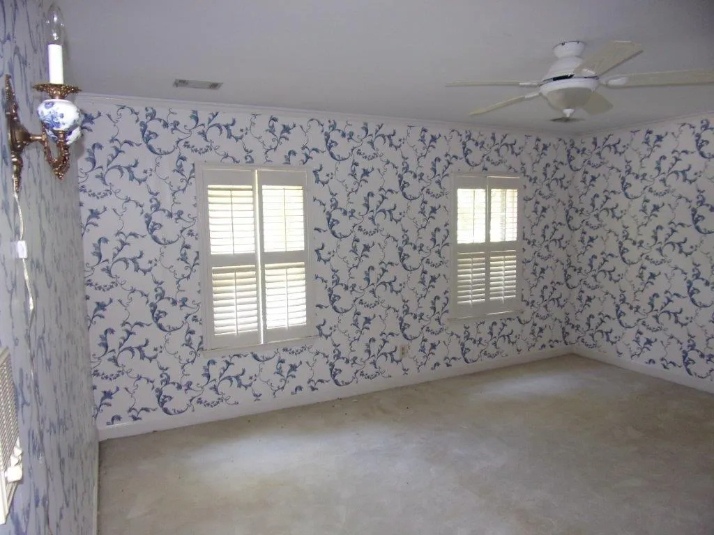 200 Aerie Court, Sandy Springs, Georgia 30350, 4 Bedrooms Bedrooms, ,4 BathroomsBathrooms,Residential,Sold,200 Aerie Court,6584925