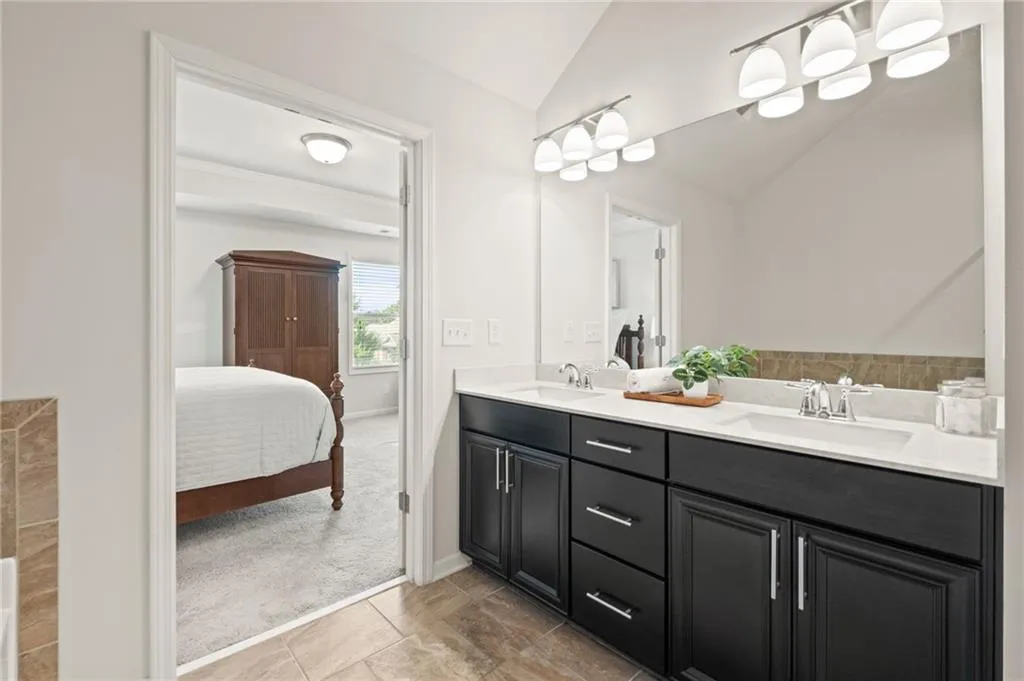 7524 Highlands Point, Atlanta, Georgia 30328, 3 Bedrooms Bedrooms, ,3 BathroomsBathrooms,Residential,Sold,7524 Highlands Point,7445274