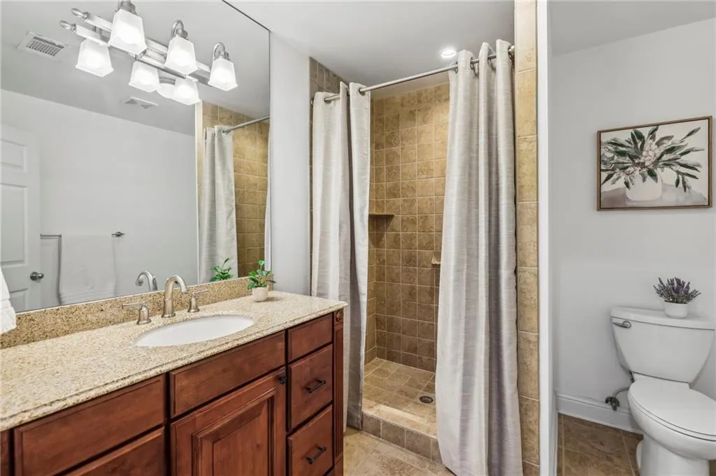 Basement full bath