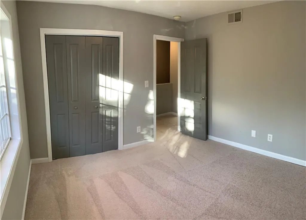 6940 Roswell Road Unit 21a, Sandy Springs, Georgia 30328, 2 Bedrooms Bedrooms, ,1 BathroomBathrooms,Residential,Sold,6940 Roswell Road Unit 21a,6805391
