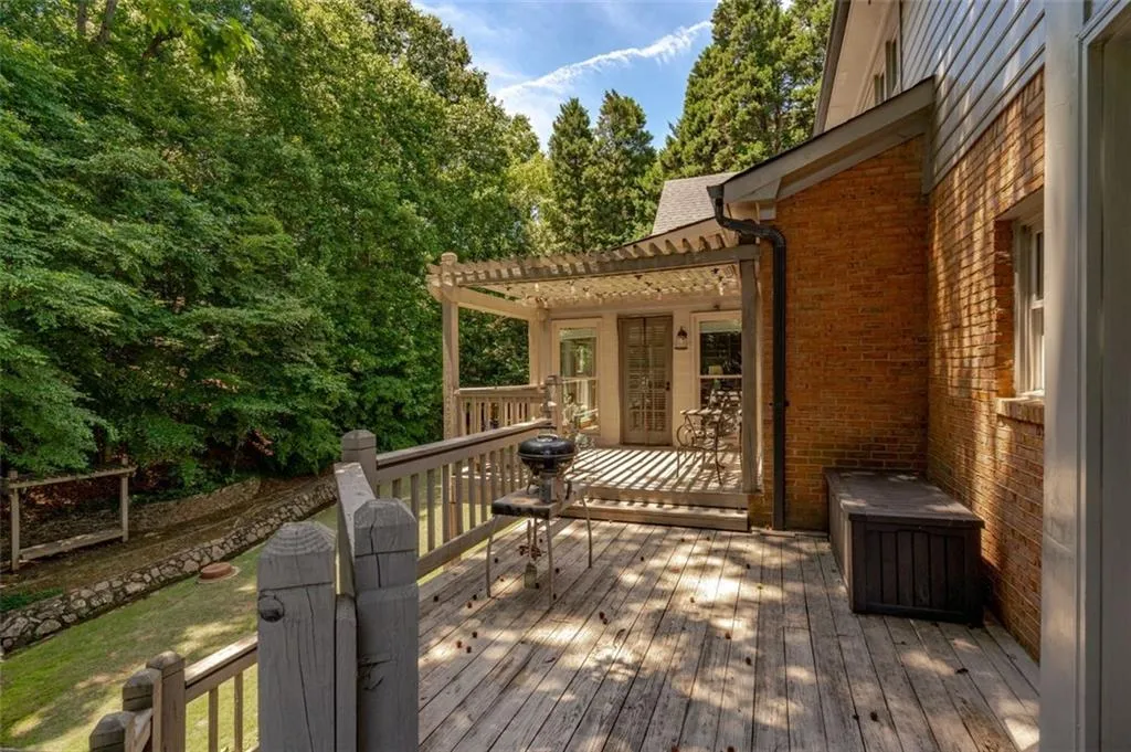 7715 Wickley Way, Atlanta, Georgia 30350, 5 Bedrooms Bedrooms, ,4 BathroomsBathrooms,Residential,Sold,7715 Wickley Way,6905579