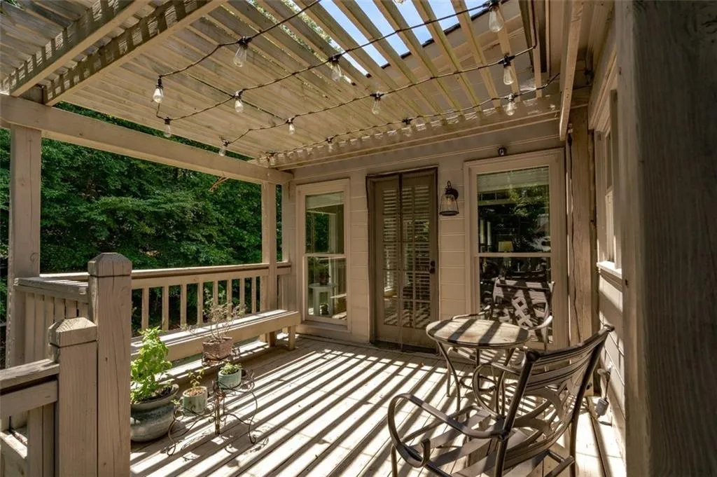 7715 Wickley Way, Atlanta, Georgia 30350, 5 Bedrooms Bedrooms, ,4 BathroomsBathrooms,Residential,Sold,7715 Wickley Way,6905579