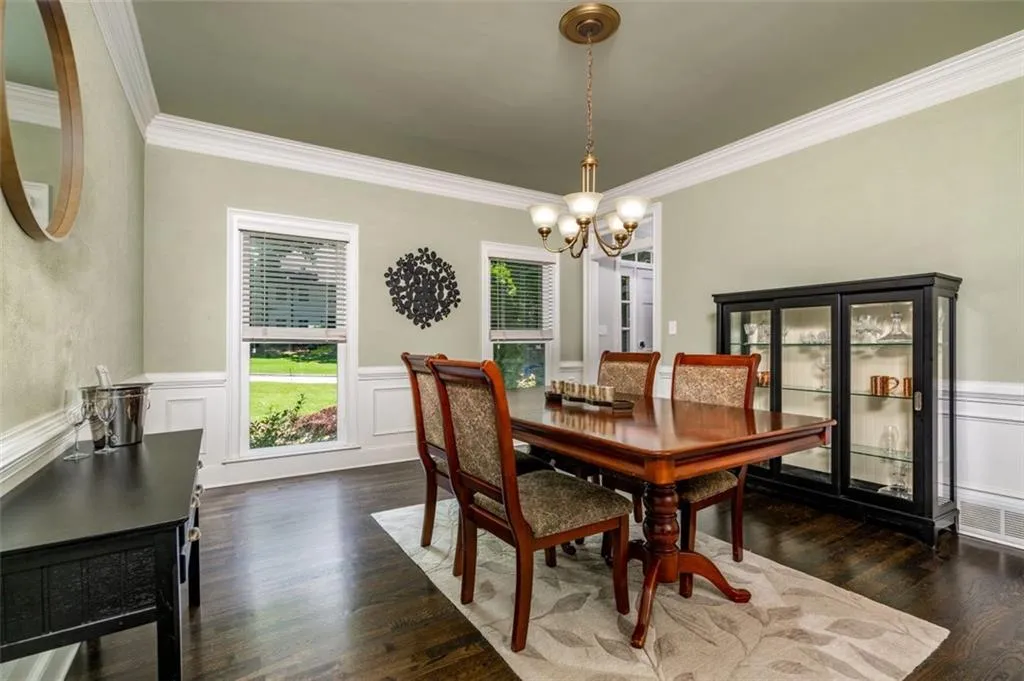 7715 Wickley Way, Atlanta, Georgia 30350, 5 Bedrooms Bedrooms, ,4 BathroomsBathrooms,Residential,Sold,7715 Wickley Way,6905579