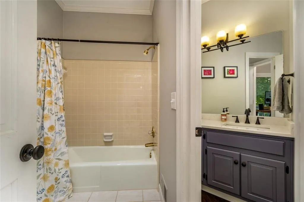 7715 Wickley Way, Atlanta, Georgia 30350, 5 Bedrooms Bedrooms, ,4 BathroomsBathrooms,Residential,Sold,7715 Wickley Way,6905579