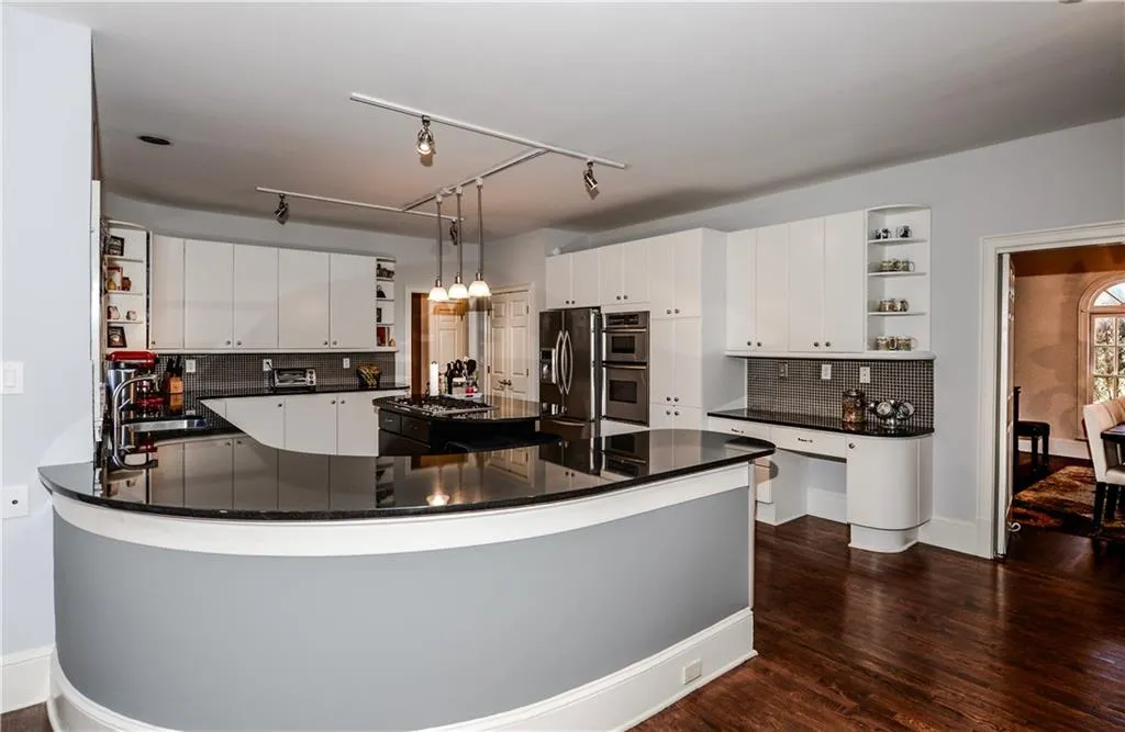 505 Northland Ridge Court, Atlanta, Georgia 30342, 5 Bedrooms Bedrooms, ,5 BathroomsBathrooms,Residential,Sold,505 Northland Ridge Court,5826723