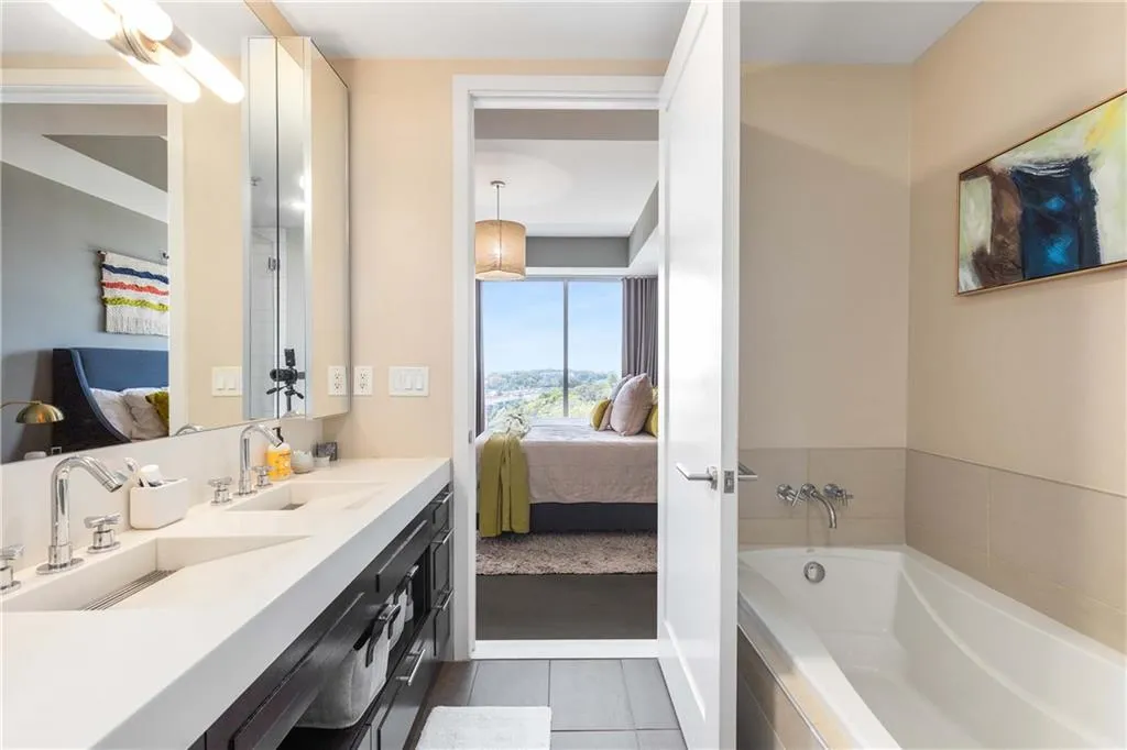 1820 Peachtree Street Nw Unit 914, Atlanta, Georgia 30309, 3 Bedrooms Bedrooms, ,3 BathroomsBathrooms,Residential,For Sale,1820 Peachtree Street Nw Unit 914,7664007 1820 Peachtree Street Nw Unit 914, Atlanta, Georgia 30309, 3 Bedrooms Bedrooms, ,3 BathroomsBathrooms,Residential,For Sale,1820 Peachtree Street Nw Unit 914,7664007