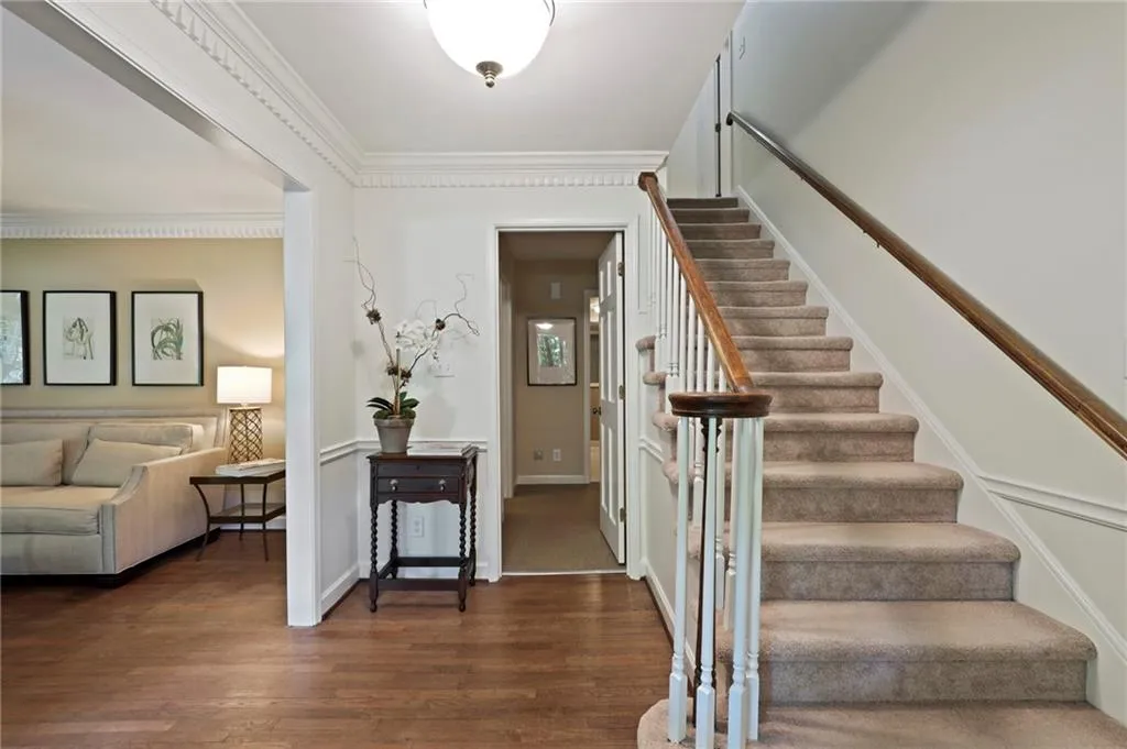 5815 Riverwood Drive, Atlanta, Georgia 30328, 5 Bedrooms Bedrooms, ,4 BathroomsBathrooms,Residential,Sold,5815 Riverwood Drive,6883233