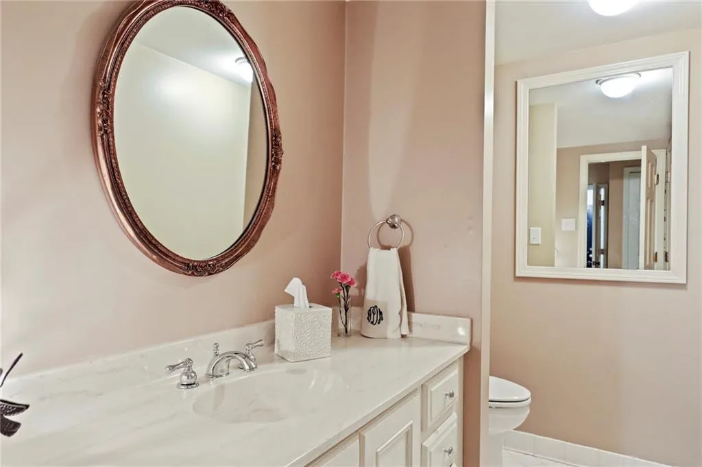 5815 Riverwood Drive, Atlanta, Georgia 30328, 5 Bedrooms Bedrooms, ,4 BathroomsBathrooms,Residential,Sold,5815 Riverwood Drive,6883233
