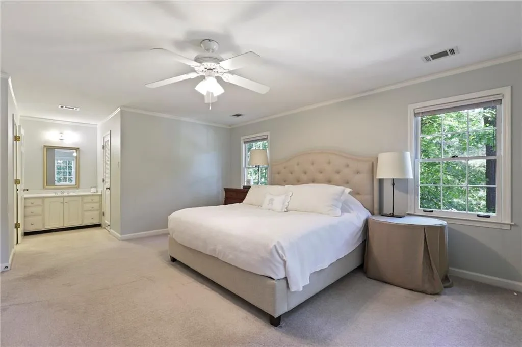 5815 Riverwood Drive, Atlanta, Georgia 30328, 5 Bedrooms Bedrooms, ,4 BathroomsBathrooms,Residential,Sold,5815 Riverwood Drive,6883233