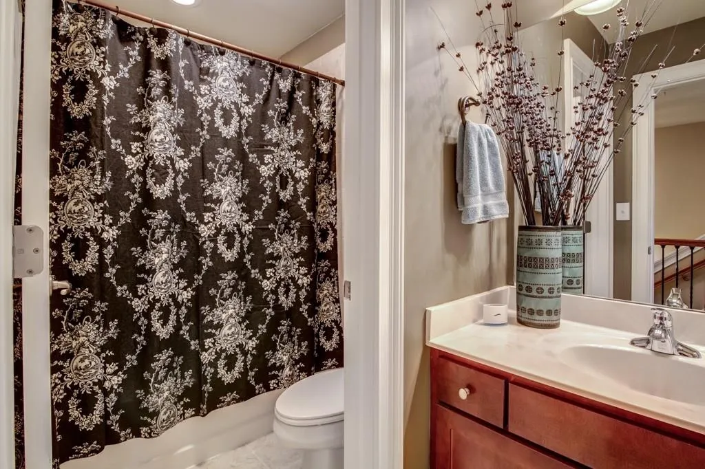 875 Perennial Drive Unit 875, Sandy Springs, Georgia 30328, 3 Bedrooms Bedrooms, ,2 BathroomsBathrooms,Residential,Sold,875 Perennial Drive Unit 875,5780680