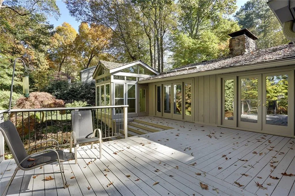 860 Edgewater Drive Nw, Sandy Springs, Georgia 30328, 5 Bedrooms Bedrooms, ,3 BathroomsBathrooms,Residential,Sold,860 Edgewater Drive Nw,5553607 860 Edgewater Drive Nw, Sandy Springs, Georgia 30328, 5 Bedrooms Bedrooms, ,3 BathroomsBathrooms,Residential,Sold,860 Edgewater Drive Nw,5553607