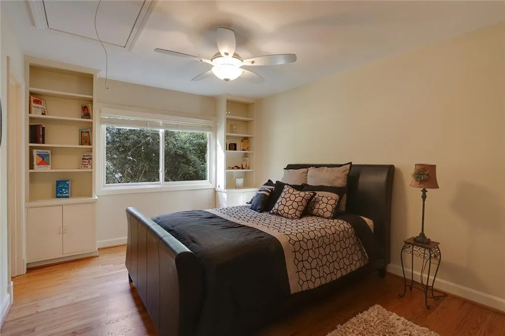 860 Edgewater Drive Nw, Sandy Springs, Georgia 30328, 5 Bedrooms Bedrooms, ,3 BathroomsBathrooms,Residential,Sold,860 Edgewater Drive Nw,5553607 860 Edgewater Drive Nw, Sandy Springs, Georgia 30328, 5 Bedrooms Bedrooms, ,3 BathroomsBathrooms,Residential,Sold,860 Edgewater Drive Nw,5553607