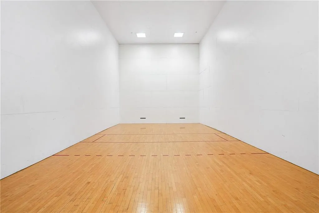 1280 W Peachtree Street Nw Unit 3705, Atlanta, Georgia 30309, 1 Bedroom Bedrooms, ,1 BathroomBathrooms,Residential,For Sale,1280 W Peachtree Street Nw Unit 3705,7606600