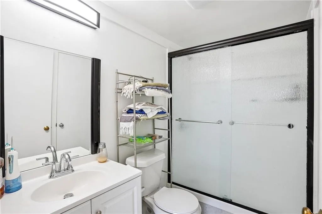 1280 W Peachtree Street Nw Unit 3705, Atlanta, Georgia 30309, 1 Bedroom Bedrooms, ,1 BathroomBathrooms,Residential,For Sale,1280 W Peachtree Street Nw Unit 3705,7606600