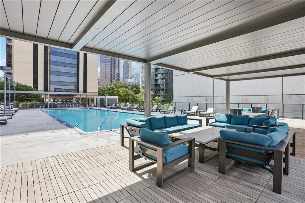 1280 W Peachtree Street Nw Unit 3705, Atlanta, Georgia 30309, 1 Bedroom Bedrooms, ,1 BathroomBathrooms,Residential,For Sale,1280 W Peachtree Street Nw Unit 3705,7606600