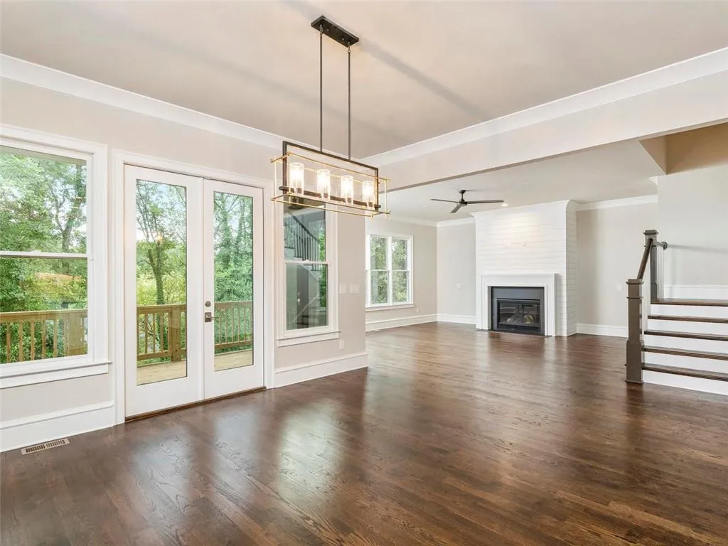 5333 Green Hill Place Ne, Atlanta, Georgia 30342, 4 Bedrooms Bedrooms, ,3 BathroomsBathrooms,Residential,Sold,5333 Green Hill Place Ne,6044344