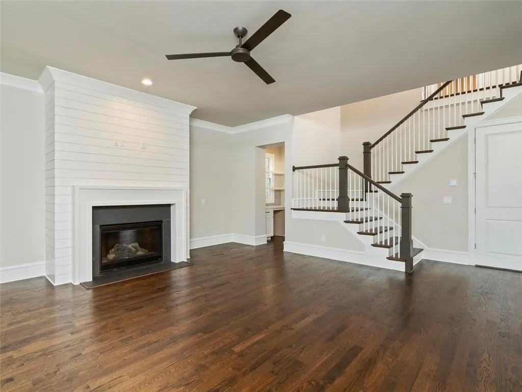 5333 Green Hill Place Ne, Atlanta, Georgia 30342, 4 Bedrooms Bedrooms, ,3 BathroomsBathrooms,Residential,Sold,5333 Green Hill Place Ne,6044344