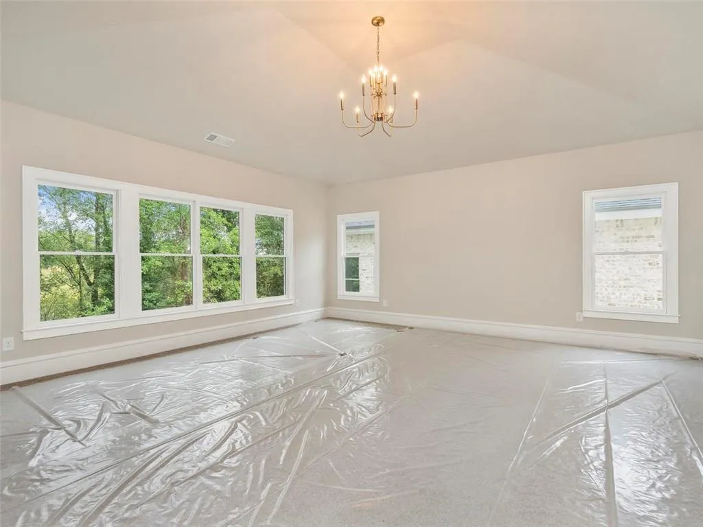 5333 Green Hill Place Ne, Atlanta, Georgia 30342, 4 Bedrooms Bedrooms, ,3 BathroomsBathrooms,Residential,Sold,5333 Green Hill Place Ne,6044344