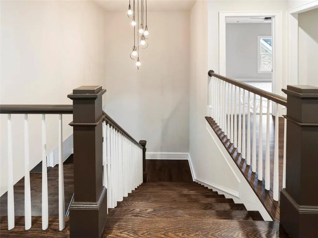 5333 Green Hill Place Ne, Atlanta, Georgia 30342, 4 Bedrooms Bedrooms, ,3 BathroomsBathrooms,Residential,Sold,5333 Green Hill Place Ne,6044344