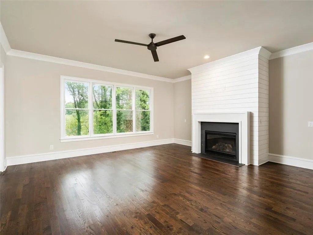 5333 Green Hill Place Ne, Atlanta, Georgia 30342, 4 Bedrooms Bedrooms, ,3 BathroomsBathrooms,Residential,Sold,5333 Green Hill Place Ne,6044344