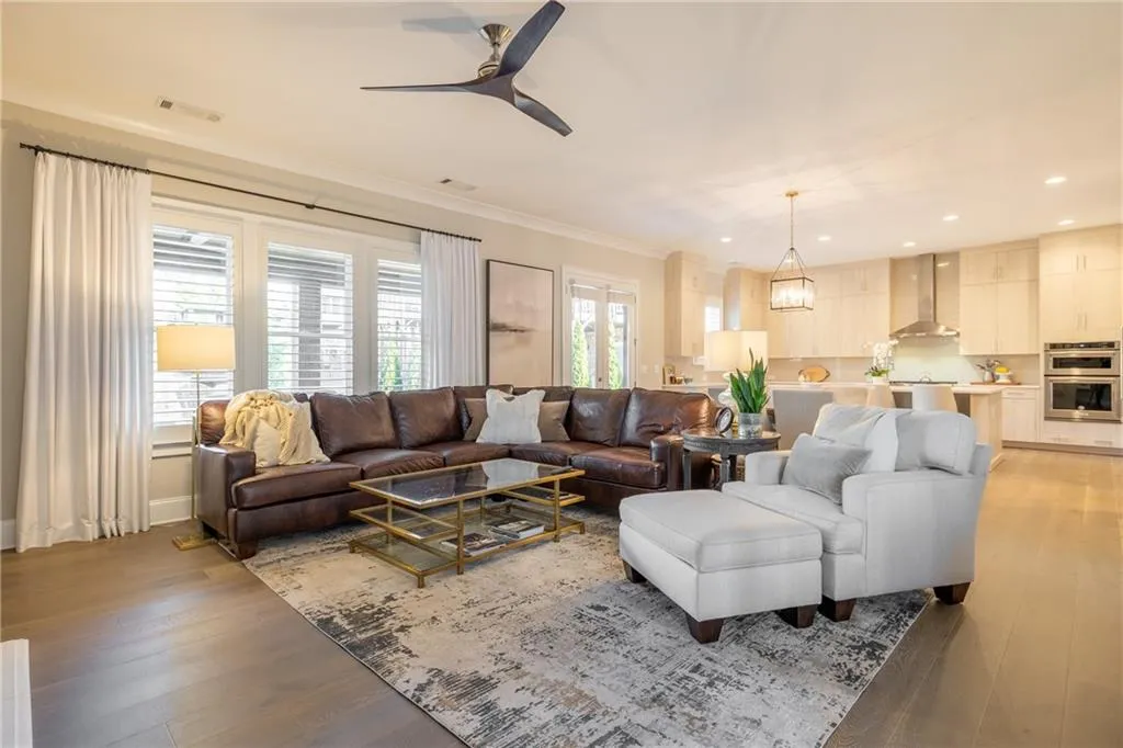 6505 Canopy Drive, Sandy Springs, Georgia 30328, 5 Bedrooms Bedrooms, ,4 BathroomsBathrooms,Residential,Sold,6505 Canopy Drive,6995504