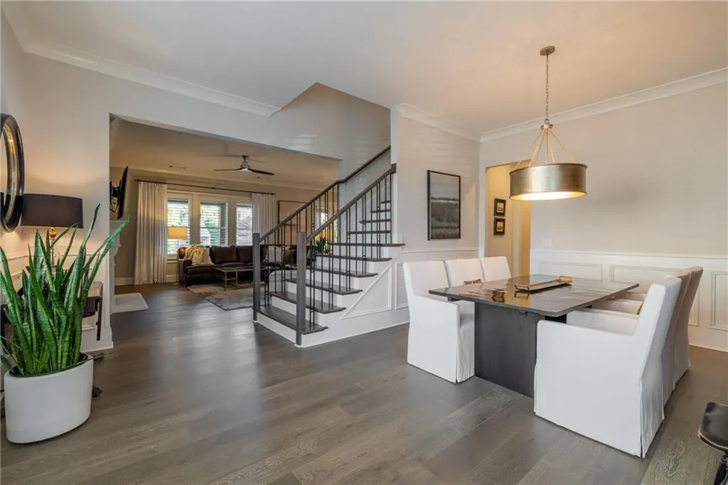 6505 Canopy Drive, Sandy Springs, Georgia 30328, 5 Bedrooms Bedrooms, ,4 BathroomsBathrooms,Residential,Sold,6505 Canopy Drive,6995504