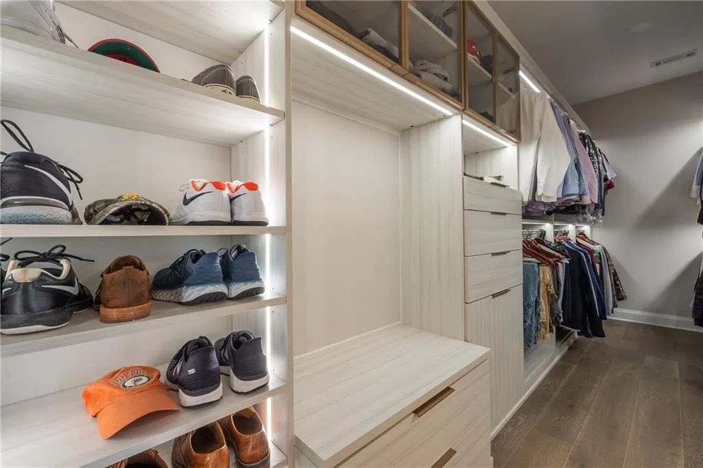 6505 Canopy Drive, Sandy Springs, Georgia 30328, 5 Bedrooms Bedrooms, ,4 BathroomsBathrooms,Residential,Sold,6505 Canopy Drive,6995504