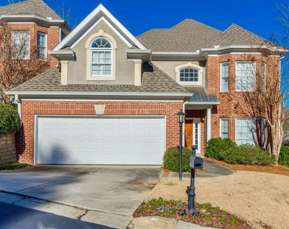 422 Brookview Circle Nw, Sandy Springs, Georgia 30339, 4 Bedrooms Bedrooms, ,3 BathroomsBathrooms,Residential,Sold,422 Brookview Circle Nw,6857060