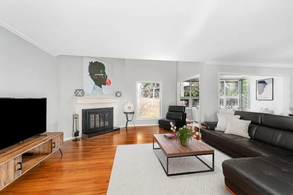 66 Forrest Place, Atlanta, Georgia 30328, 3 Bedrooms Bedrooms, ,3 BathroomsBathrooms,Residential,Sold,66 Forrest Place,7157282