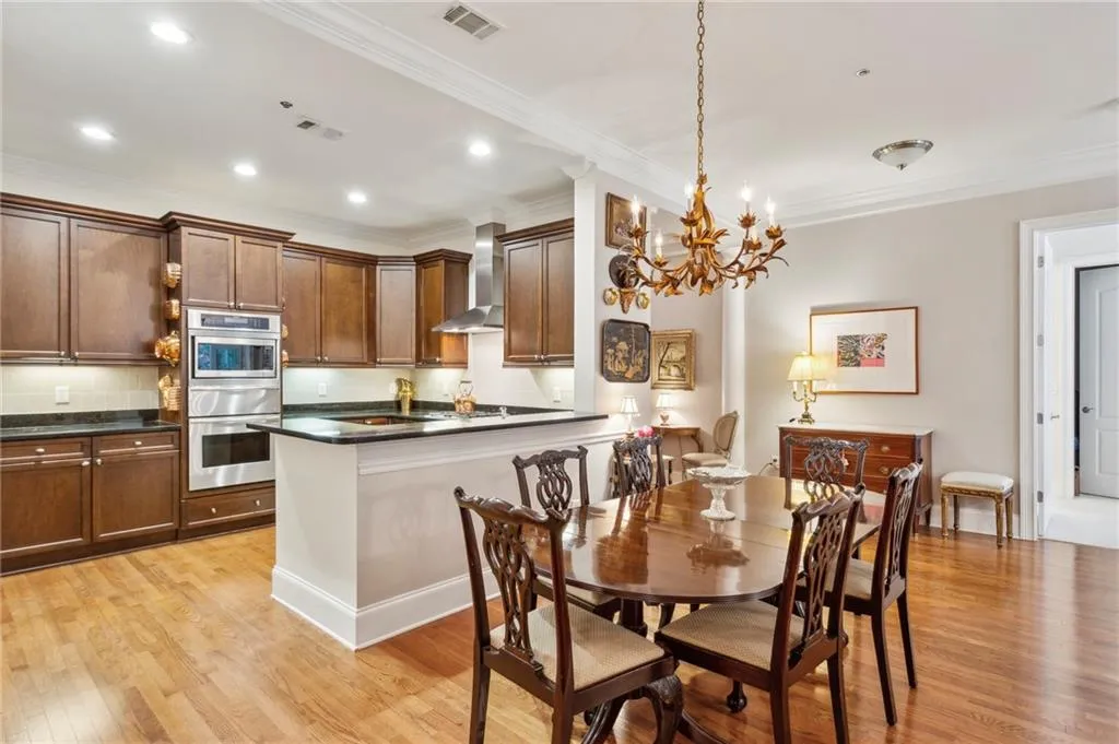 3280 Stillhouse Lane Se Unit 206, Atlanta, Georgia 30339, 2 Bedrooms Bedrooms, ,2 BathroomsBathrooms,Residential,For Sale,3280 Stillhouse Lane Se Unit 206,7562041