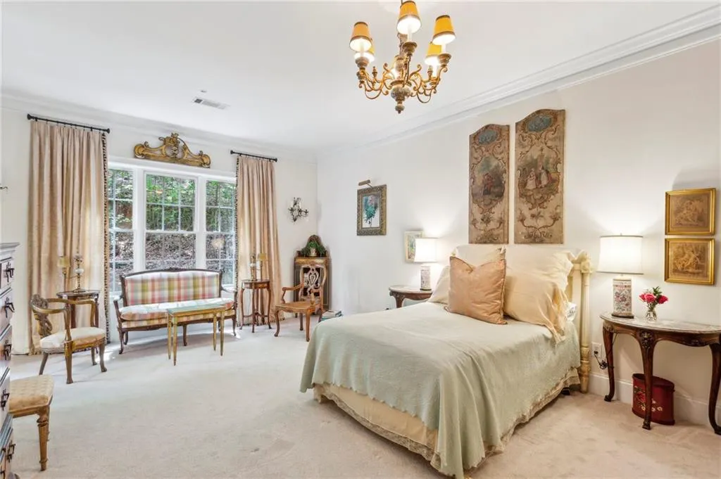 3280 Stillhouse Lane Se Unit 206, Atlanta, Georgia 30339, 2 Bedrooms Bedrooms, ,2 BathroomsBathrooms,Residential,For Sale,3280 Stillhouse Lane Se Unit 206,7562041