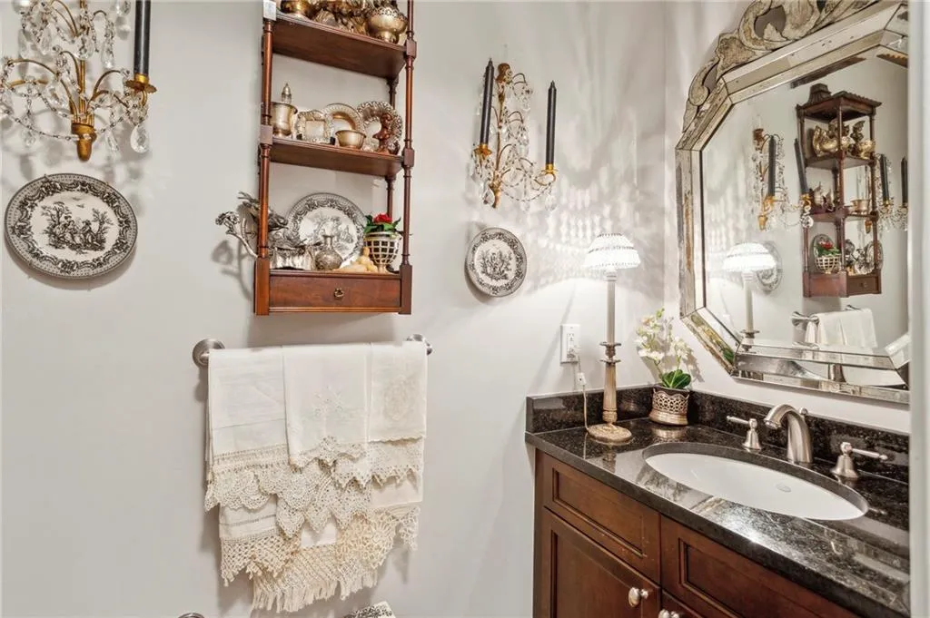 Powder Room