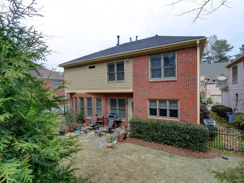 253 Mount Vernon Cove, Sandy Springs, Georgia 30328, 4 Bedrooms Bedrooms, ,4 BathroomsBathrooms,Residential,Sold,253 Mount Vernon Cove,5822802