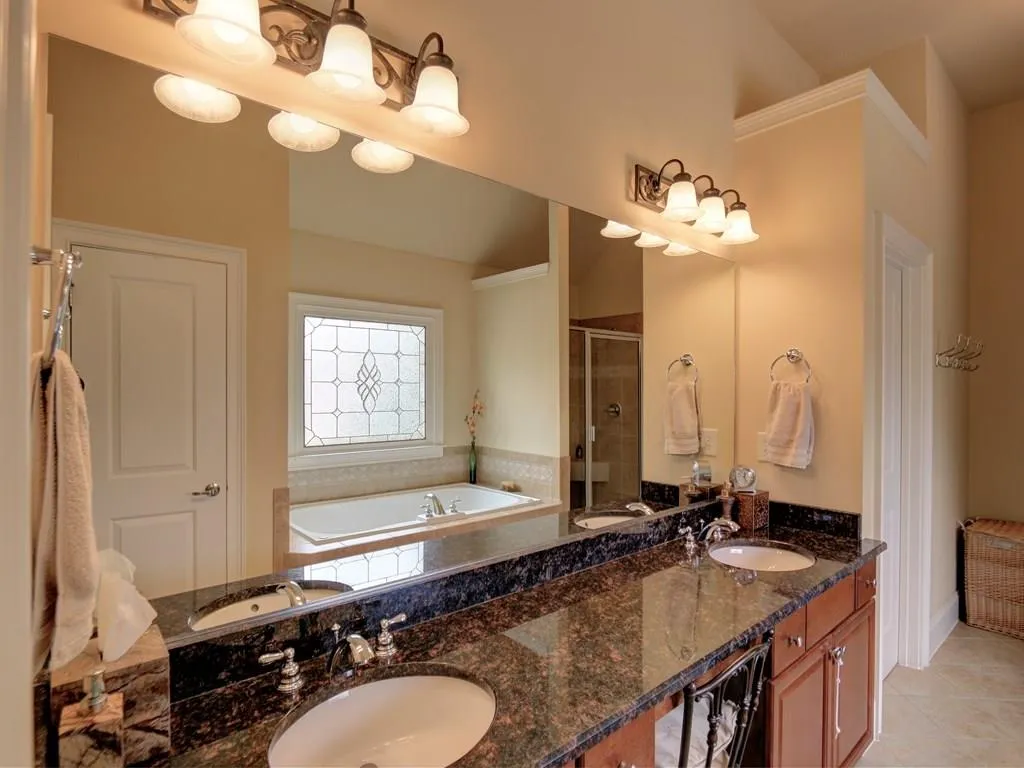 253 Mount Vernon Cove, Sandy Springs, Georgia 30328, 4 Bedrooms Bedrooms, ,4 BathroomsBathrooms,Residential,Sold,253 Mount Vernon Cove,5822802