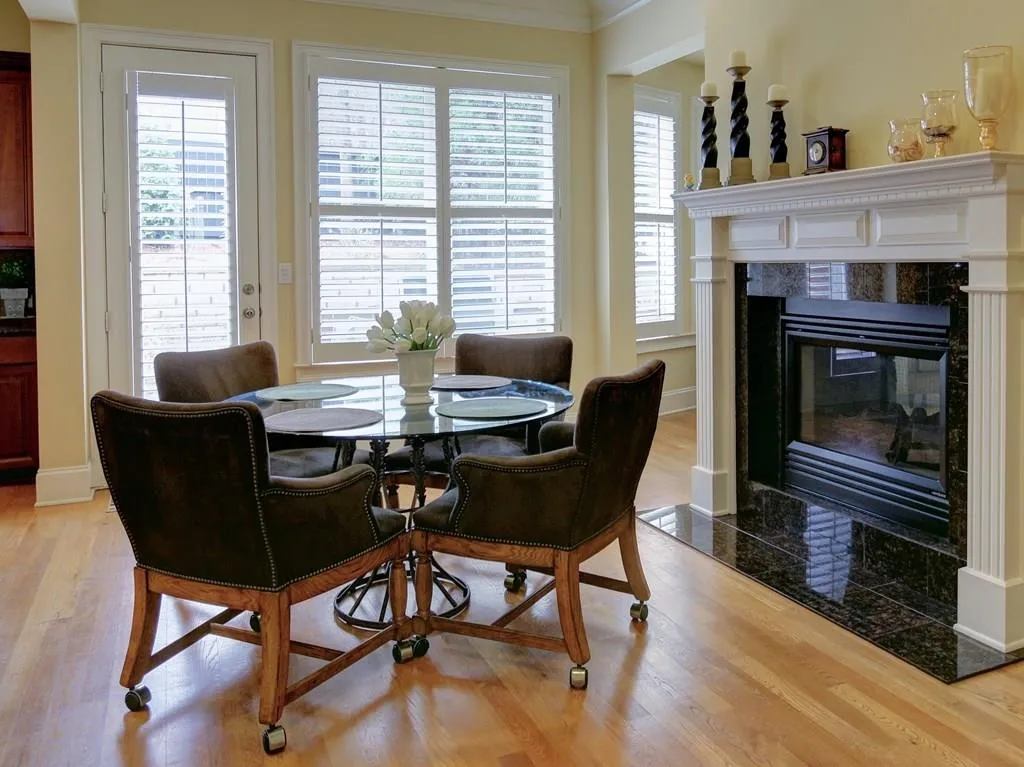 253 Mount Vernon Cove, Sandy Springs, Georgia 30328, 4 Bedrooms Bedrooms, ,4 BathroomsBathrooms,Residential,Sold,253 Mount Vernon Cove,5822802