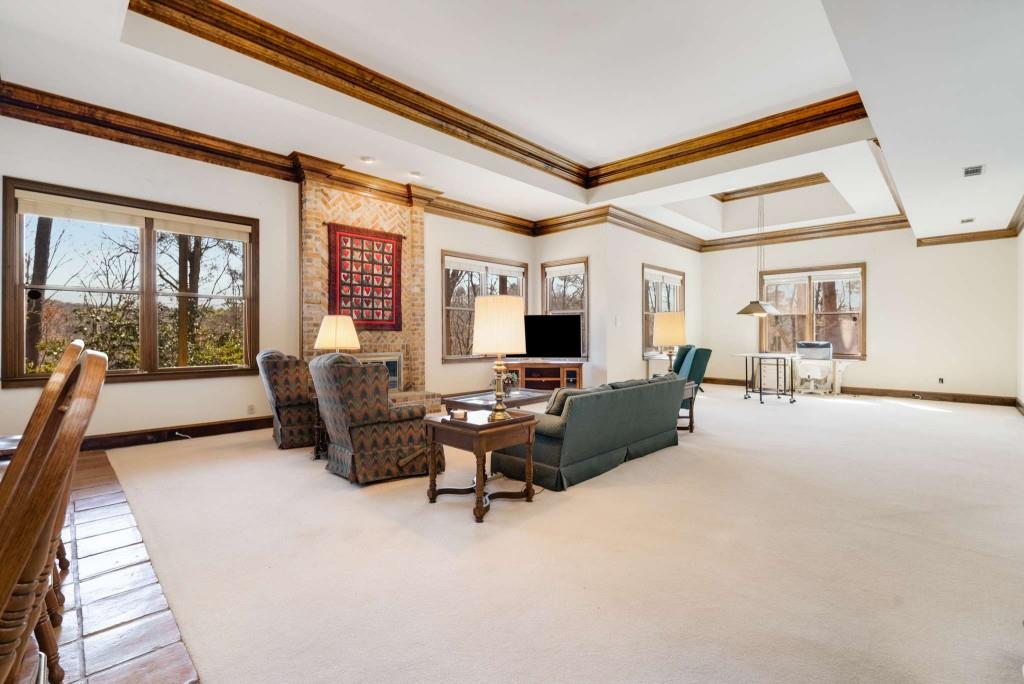 8235 Landing South, Sandy Springs, Georgia 30350, 5 Bedrooms Bedrooms, ,5 BathroomsBathrooms,Residential,Sold,8235 Landing South,7345466