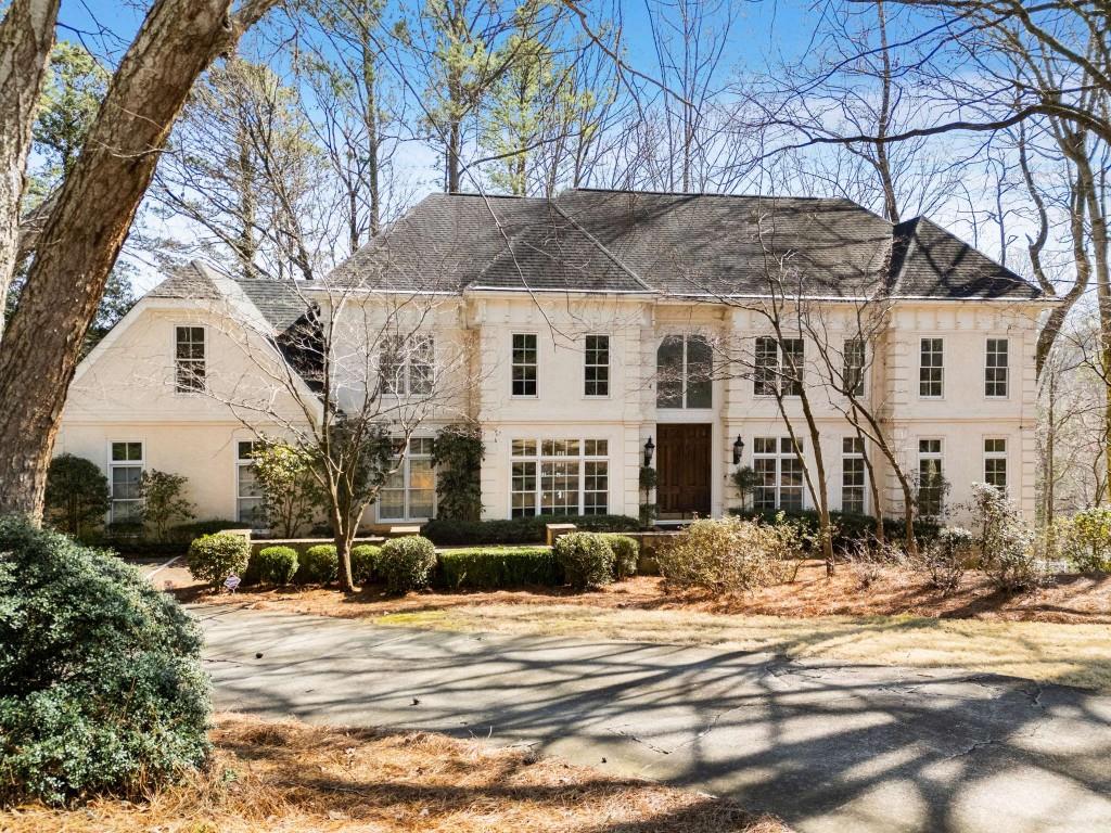 8235 Landing South, Sandy Springs, Georgia 30350, 5 Bedrooms Bedrooms, ,5 BathroomsBathrooms,Residential,Sold,8235 Landing South,7345466