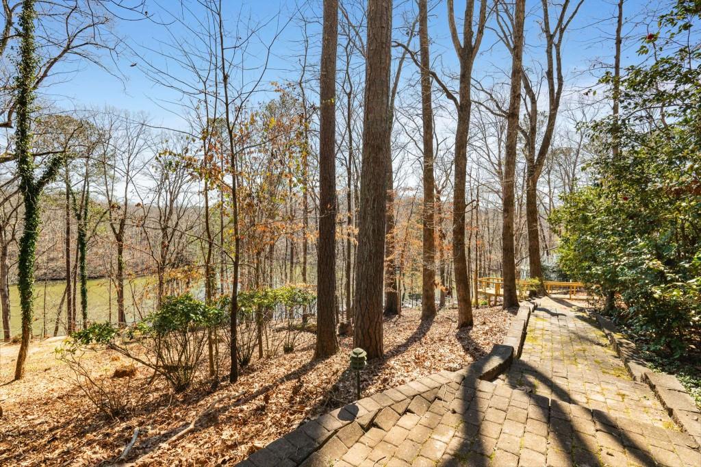 8235 Landing South, Sandy Springs, Georgia 30350, 5 Bedrooms Bedrooms, ,5 BathroomsBathrooms,Residential,Sold,8235 Landing South,7345466