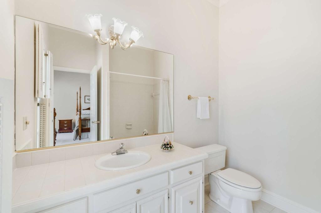 8235 Landing South, Sandy Springs, Georgia 30350, 5 Bedrooms Bedrooms, ,5 BathroomsBathrooms,Residential,Sold,8235 Landing South,7345466