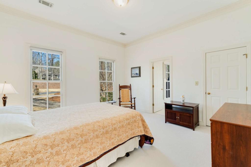 8235 Landing South, Sandy Springs, Georgia 30350, 5 Bedrooms Bedrooms, ,5 BathroomsBathrooms,Residential,Sold,8235 Landing South,7345466