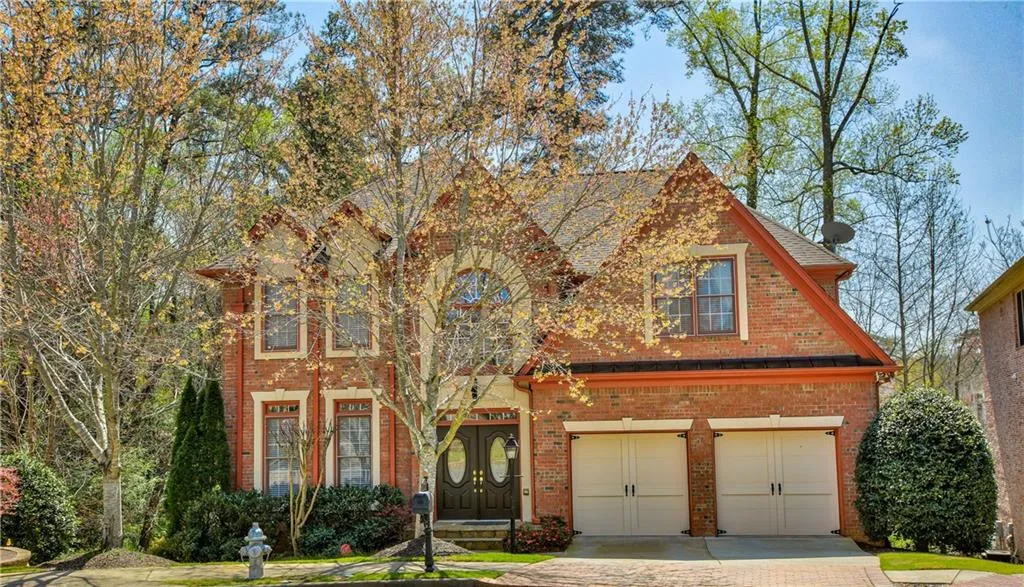 120 Wembley Court, Sandy Springs, Georgia 30328, 6 Bedrooms Bedrooms, ,4 BathroomsBathrooms,Residential,Sold,120 Wembley Court,5830193
